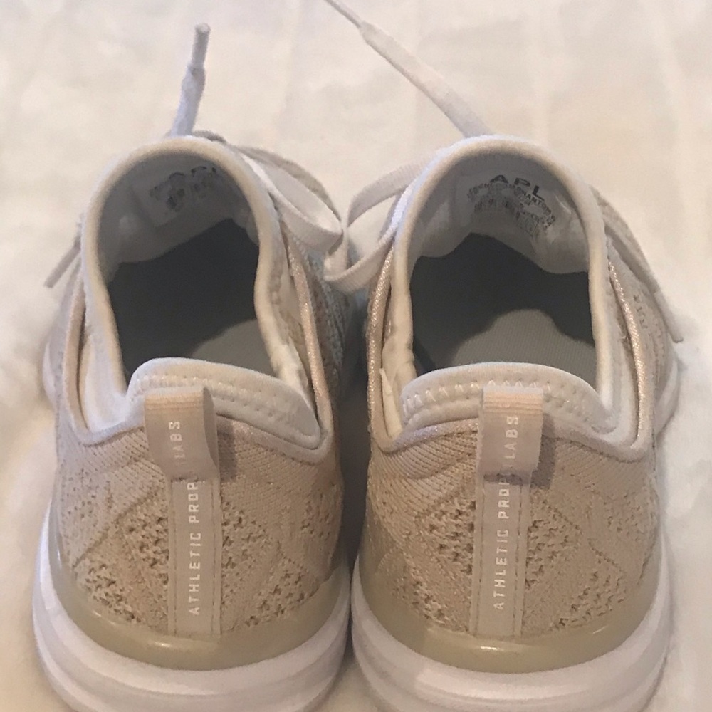 APL size 6 Cream Techloom Phantom